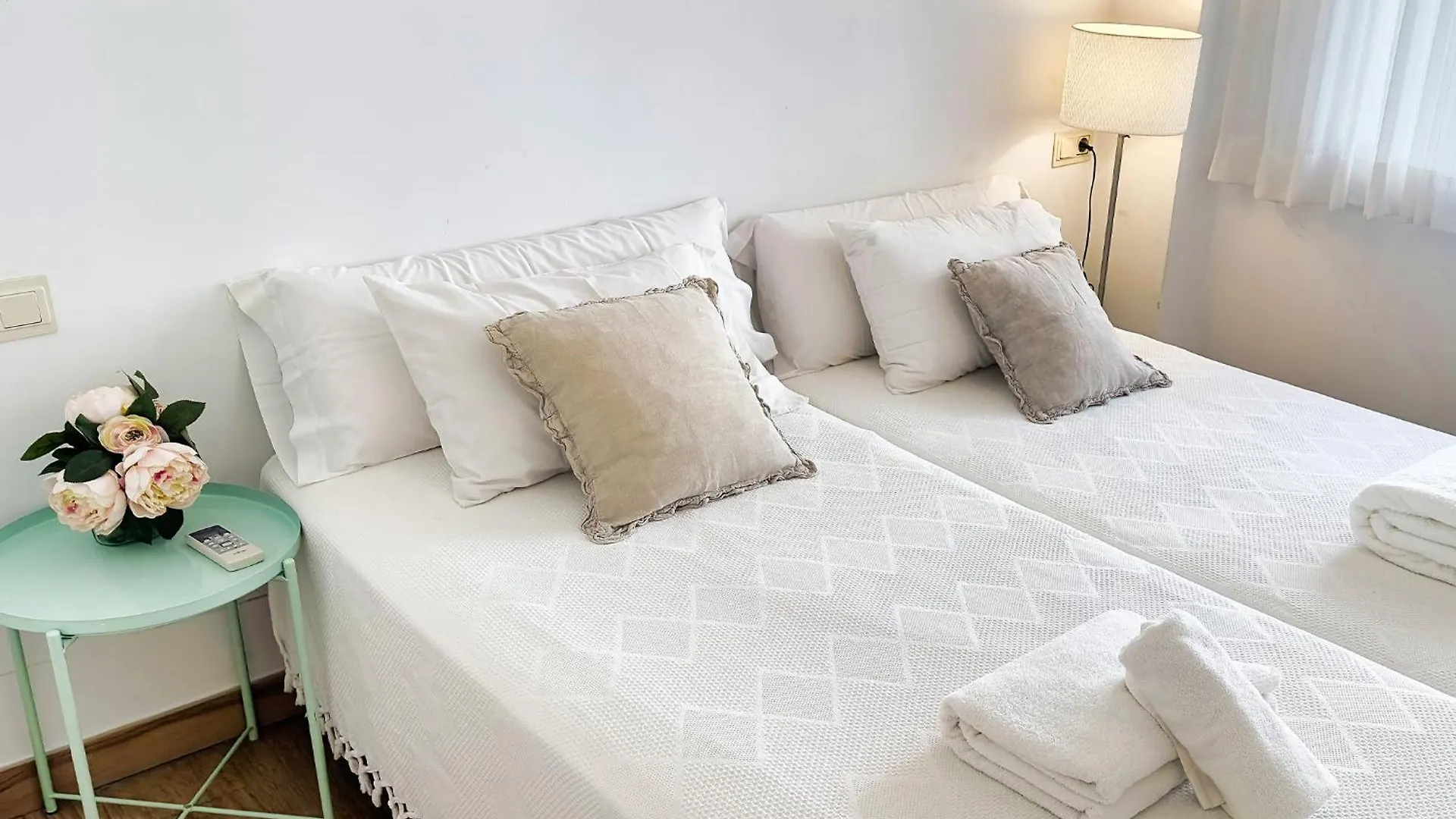 Skol 242 Excellent One Bedroom Apartment With Sea Views Marbella 0*,