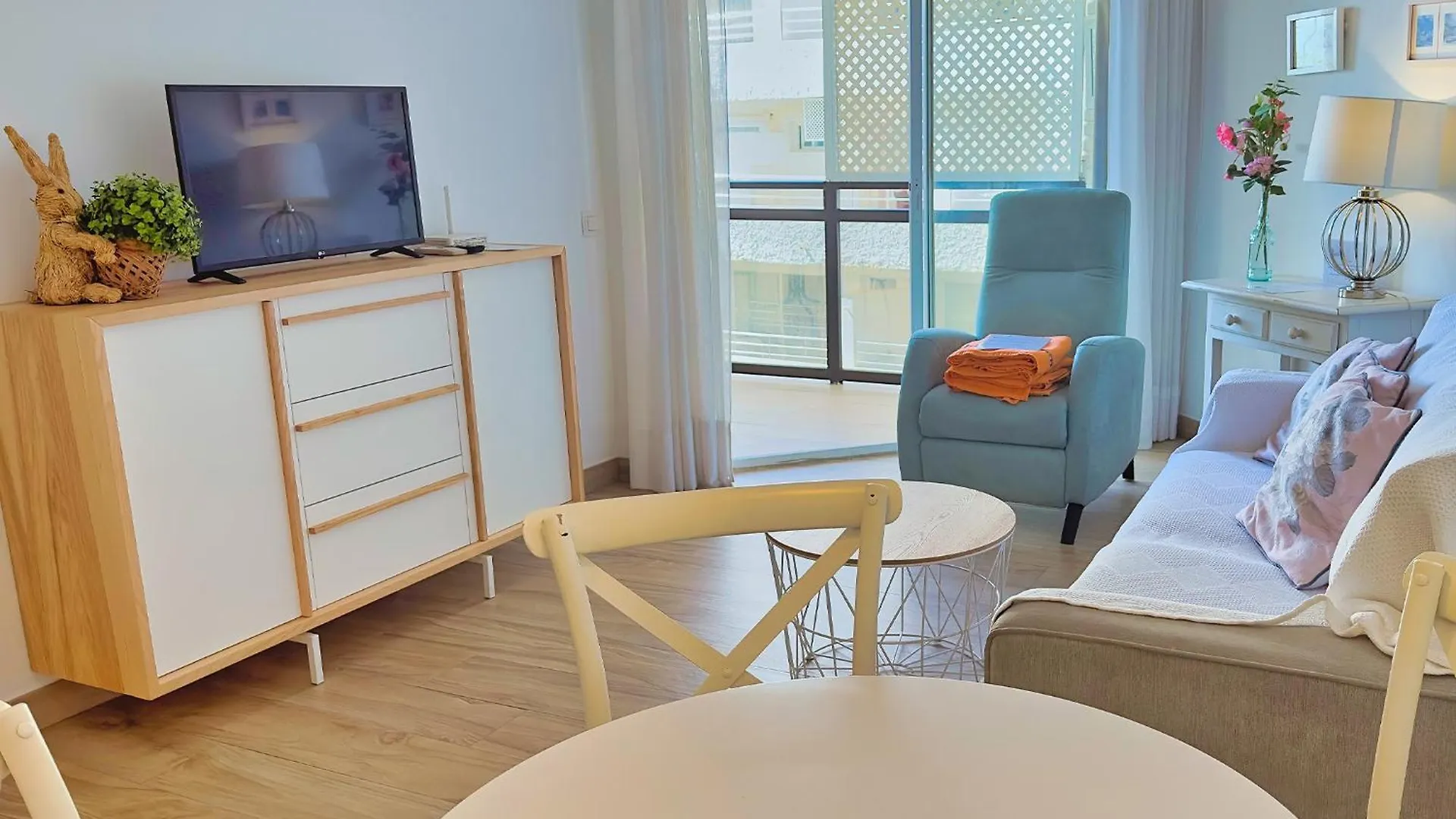 Skol 242 Excellent One Bedroom Apartment With Sea Views Marbella